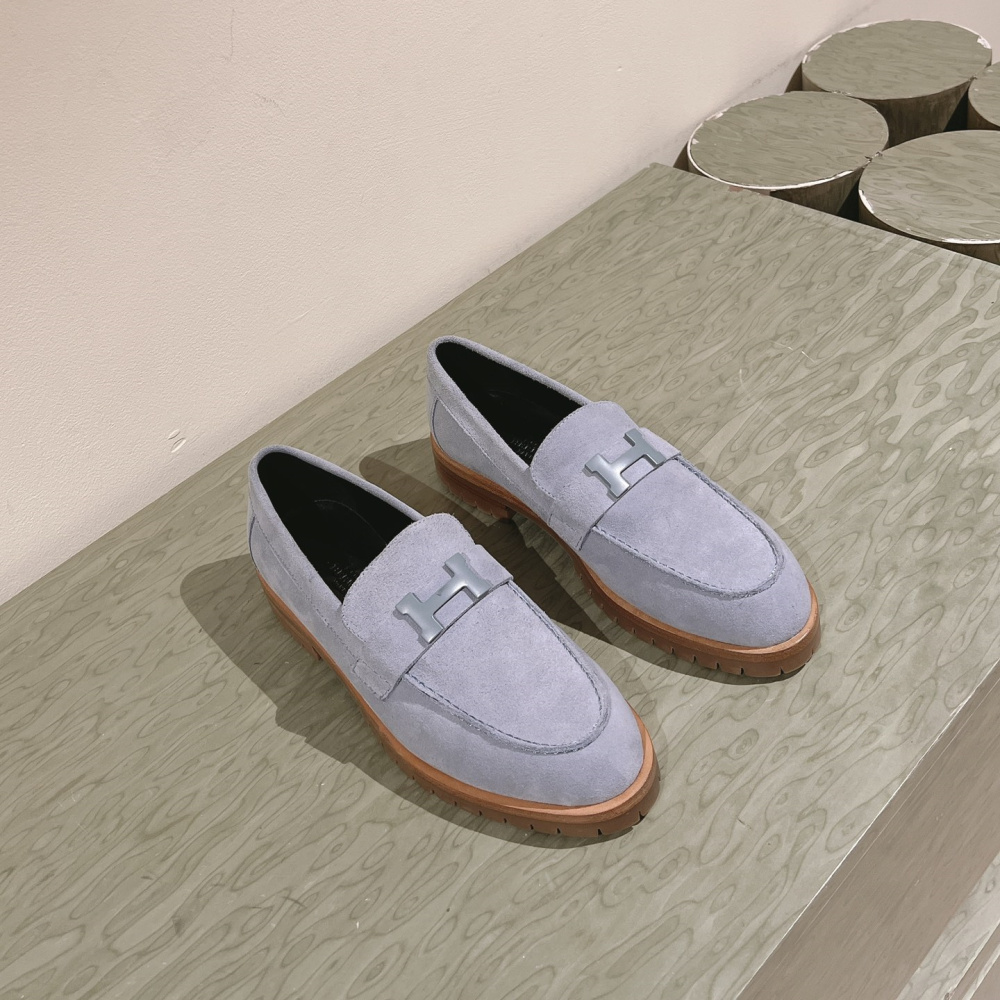 高仿Hermes*H222056Z6U羊京料樂福鞋藍色免檢版