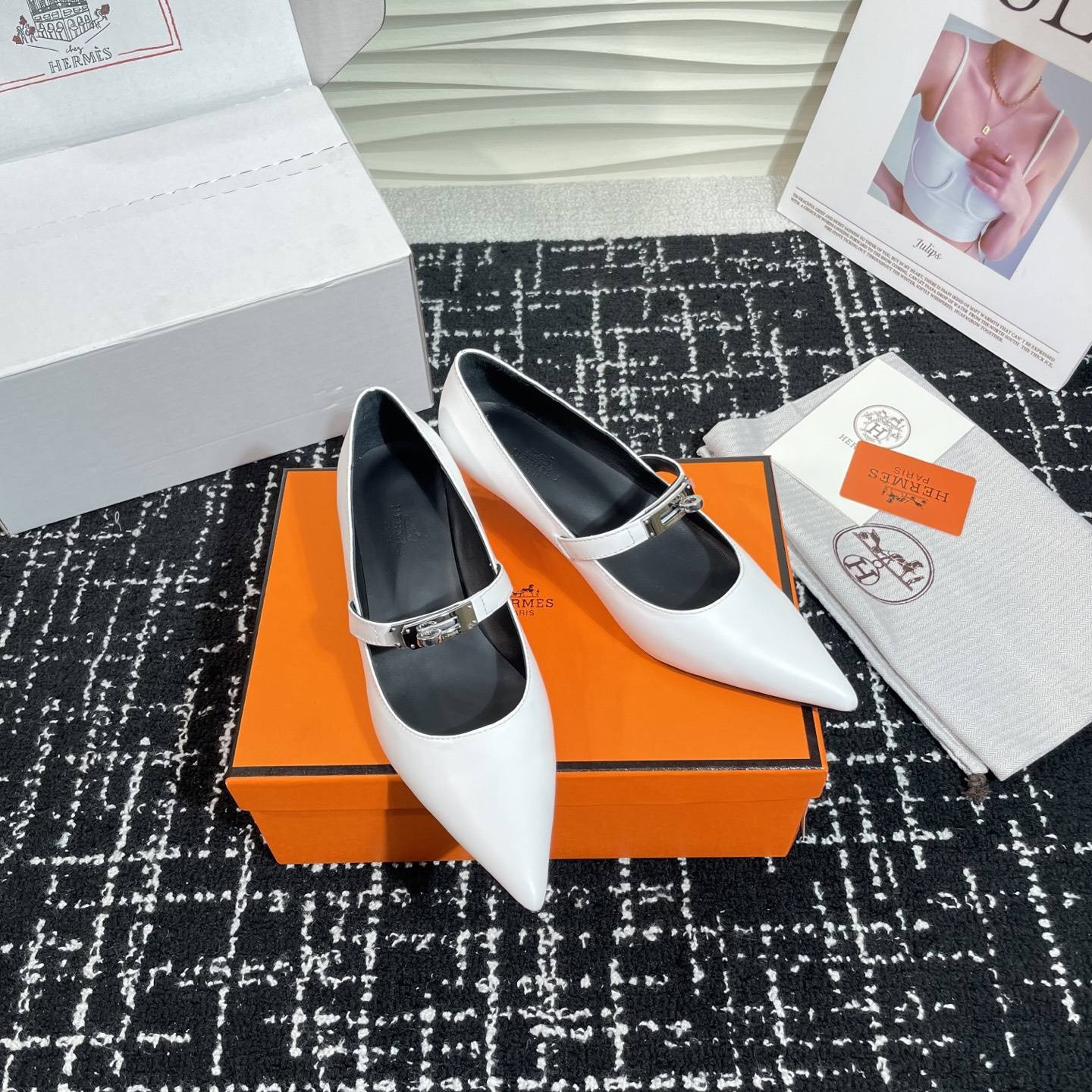 高仿Hermes*Kelly系列H251007Z01小牛皮高踭鞋白色4CM免檢版