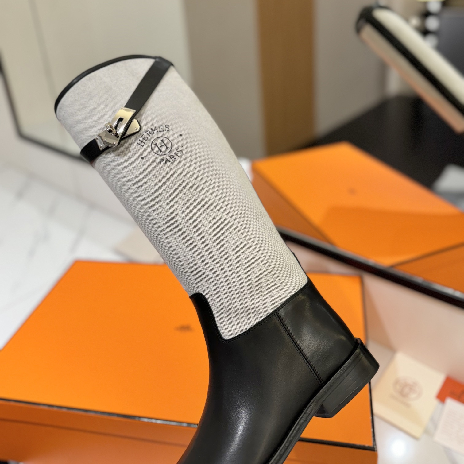 高仿Hermes*H231081ZPN帆布拼皮高筒靴黑色免檢版