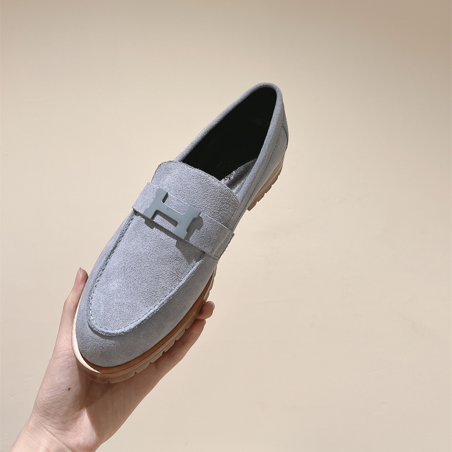 高仿Hermes*H222056Z6U羊京料樂福鞋藍色免檢版