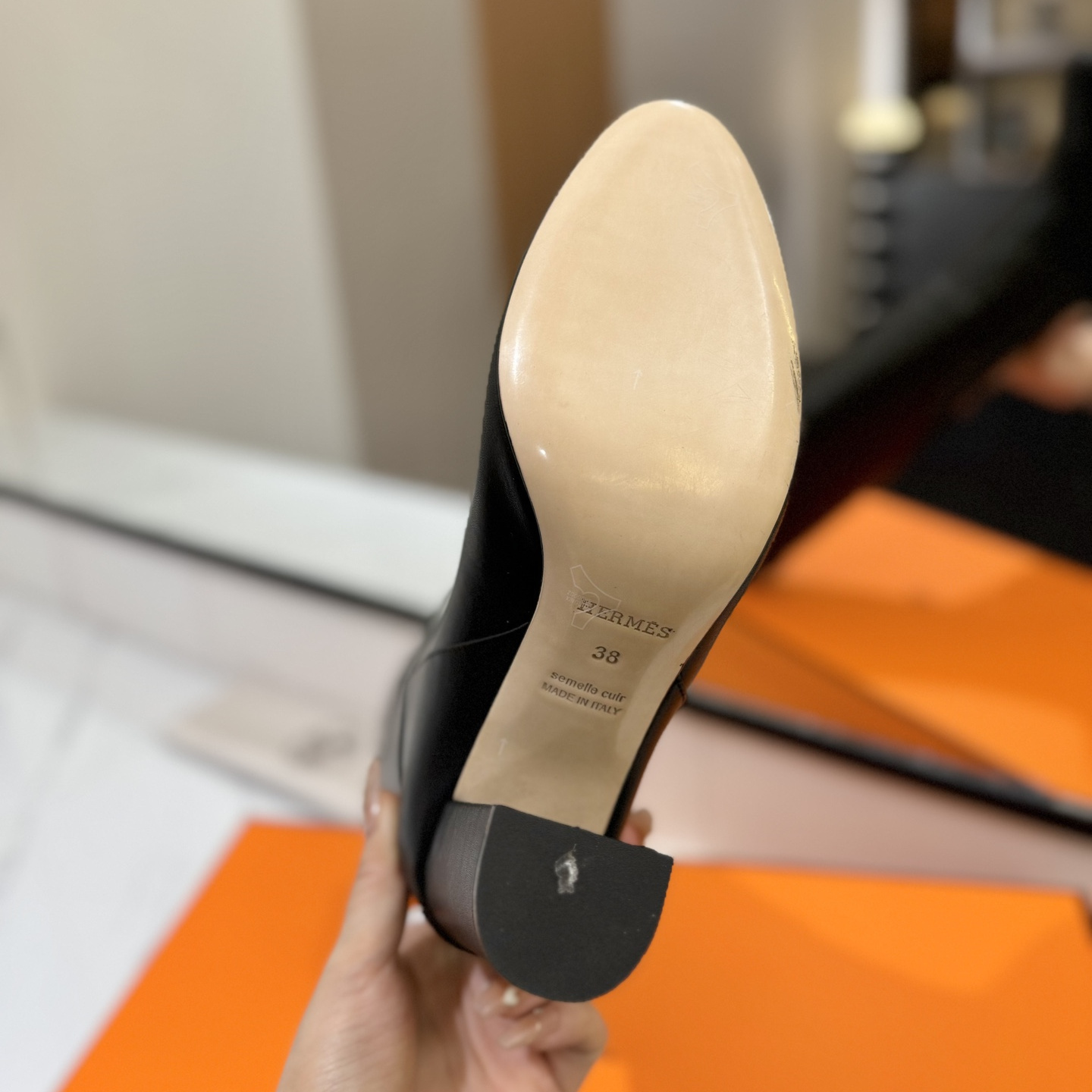 高仿Hermes*H182105ZG02小牛皮高筒靴黑色8.5CM免檢版