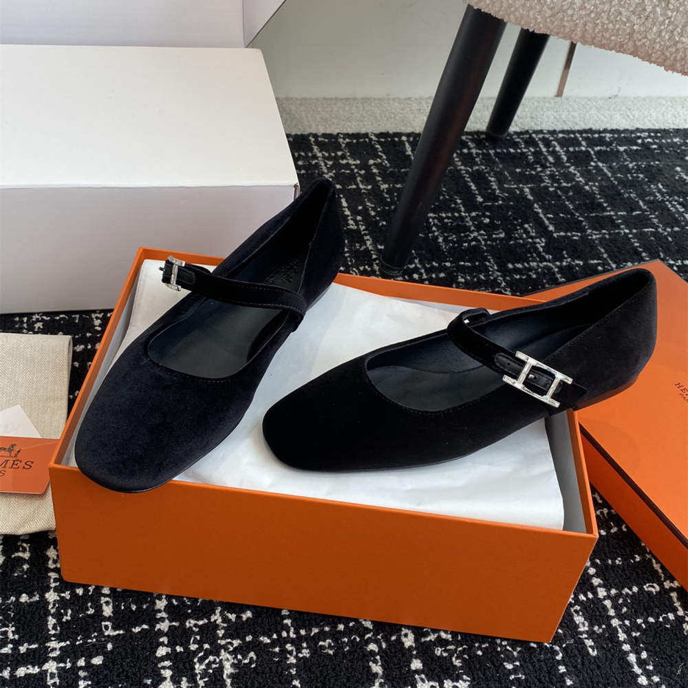 高仿Hermes*H242046Z02絨面瑪麗珍鞋黑色免檢版