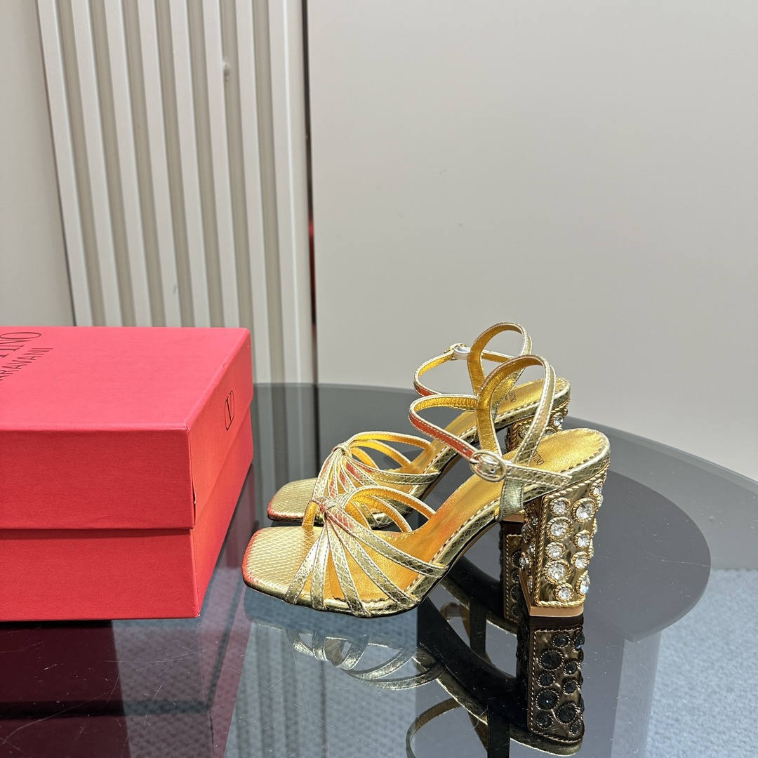 高仿Valentino*6W2S0LK水鑽高踭鞋金色9CM免檢版