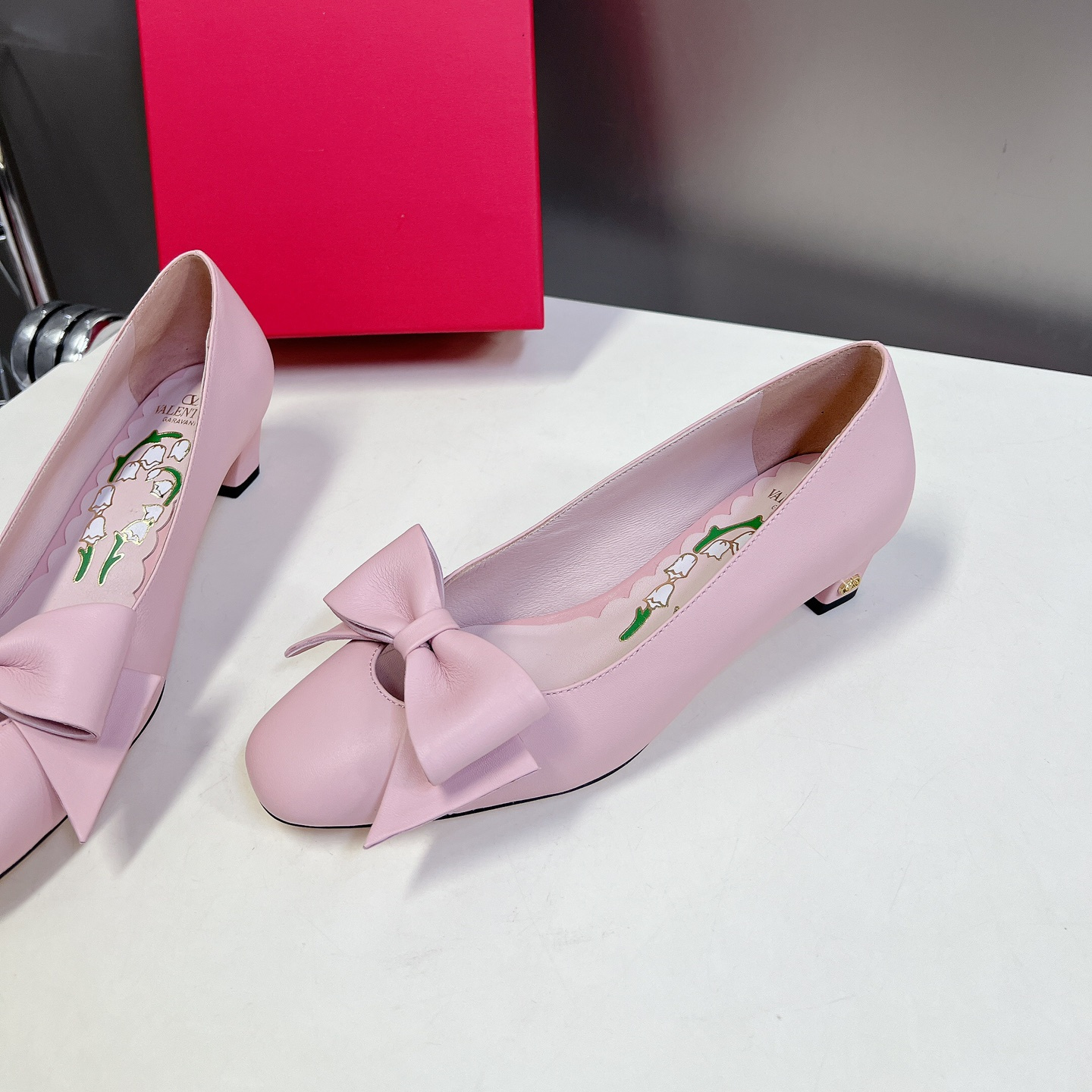 高仿Valentino*6W2S0LA蝴蝶結高踭鞋粉色4.5CM免檢版