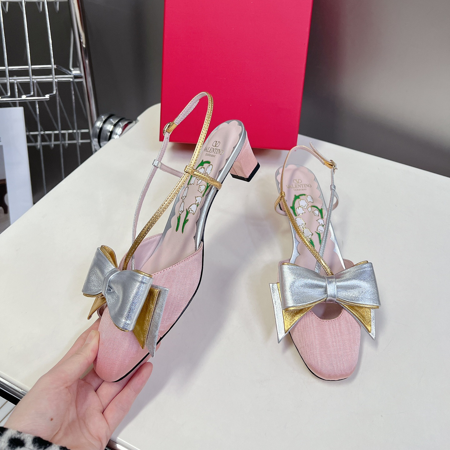 高仿Valentino*WS0LB6Q蝴蝶結塔扣涼鞋粉金4.5CM免檢版