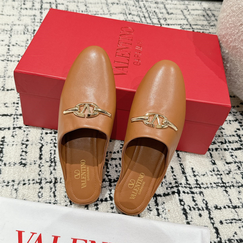 高仿Valentino*4W2S0IR簡約包頭拖鞋小牛皮棕色免檢版