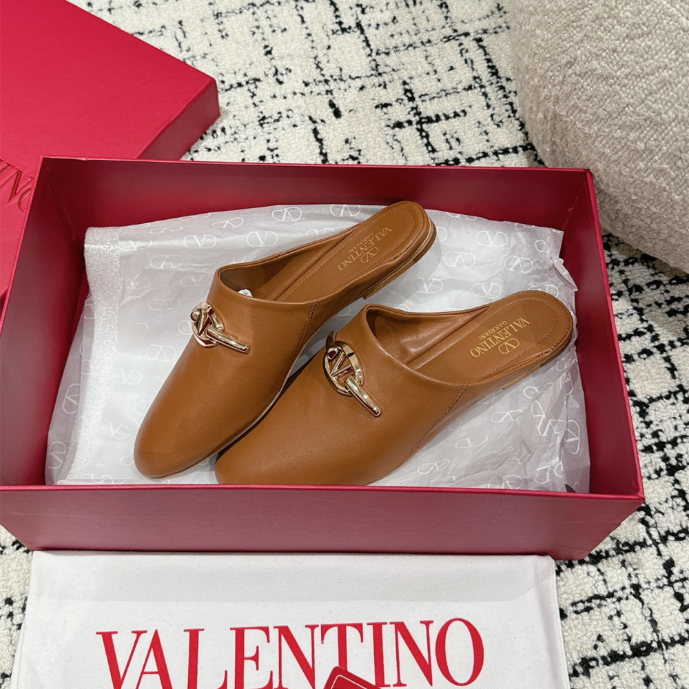 高仿Valentino*4W2S0IR簡約包頭拖鞋小牛皮棕色免檢版