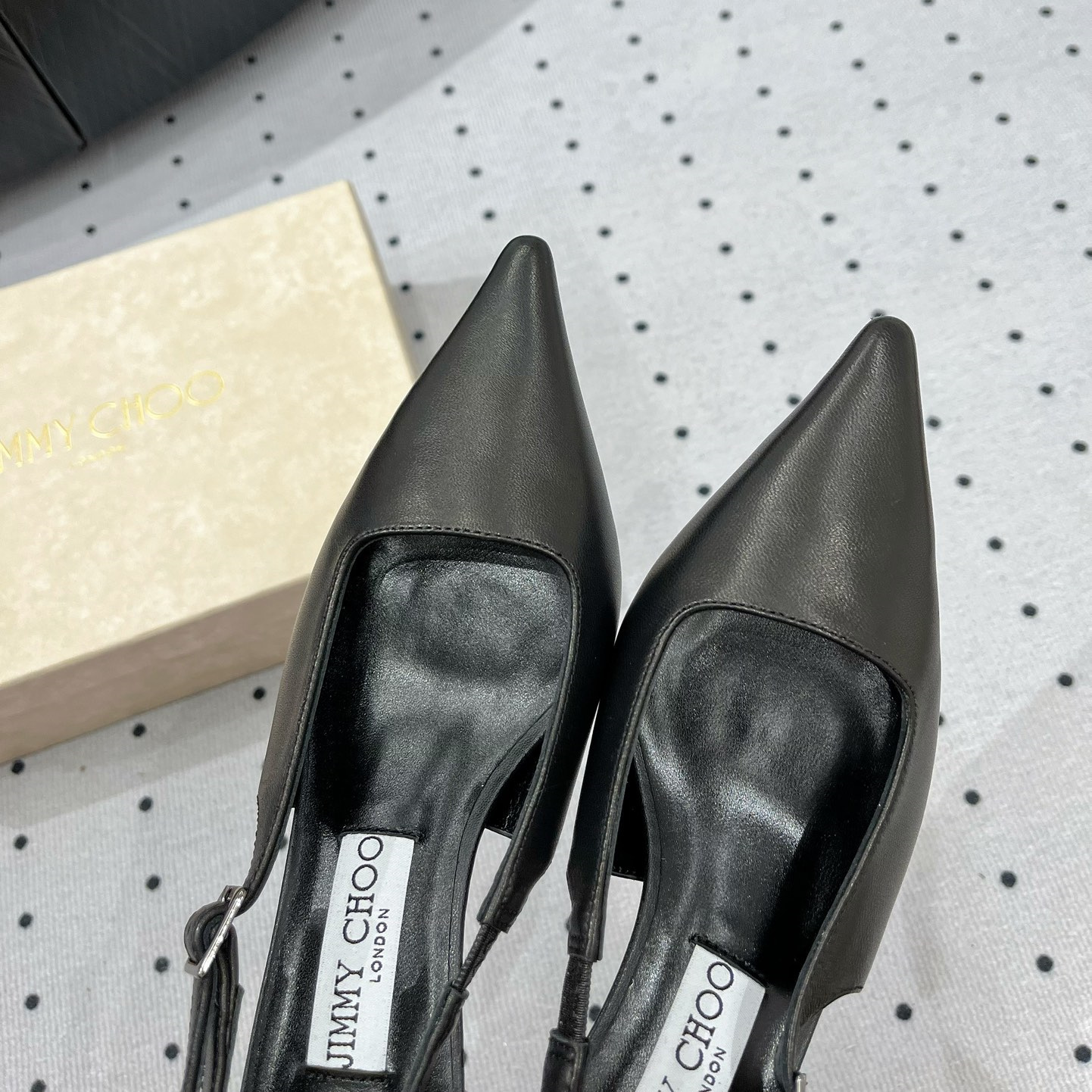 高仿JimmyChoo*AMEL52N尖頭塔扣高踭鞋黑色4.5CM免檢版