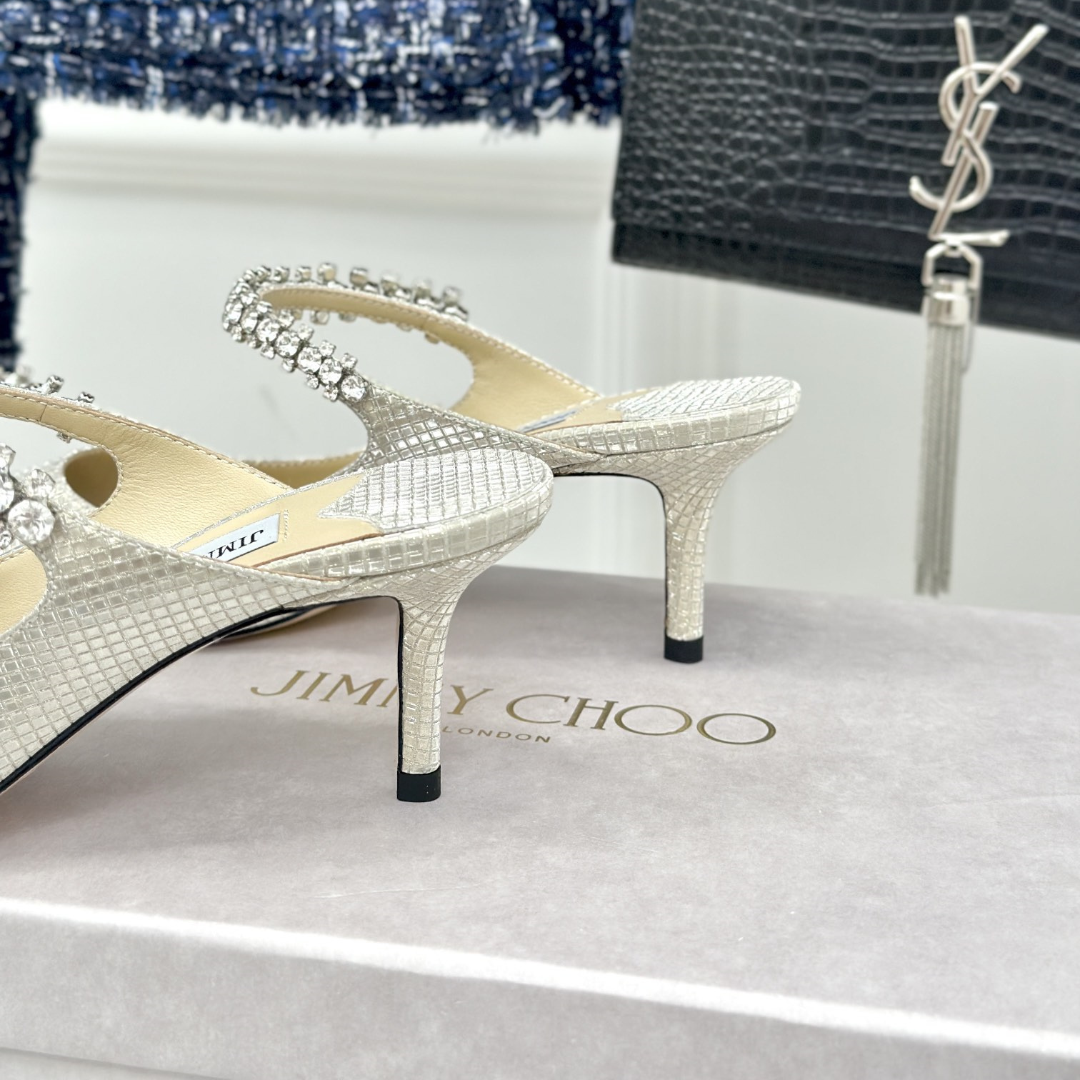 高仿JimmyChoo*BING62T水晶鑲嵌涼拖裸色6.5CM免檢版