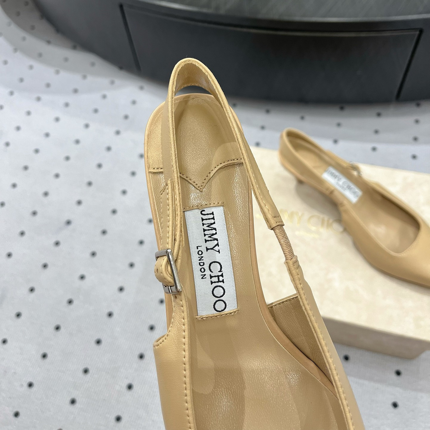 高仿JimmyChoo*AMEL50N尖頭塔扣高踭鞋膚色4.5CM免檢版