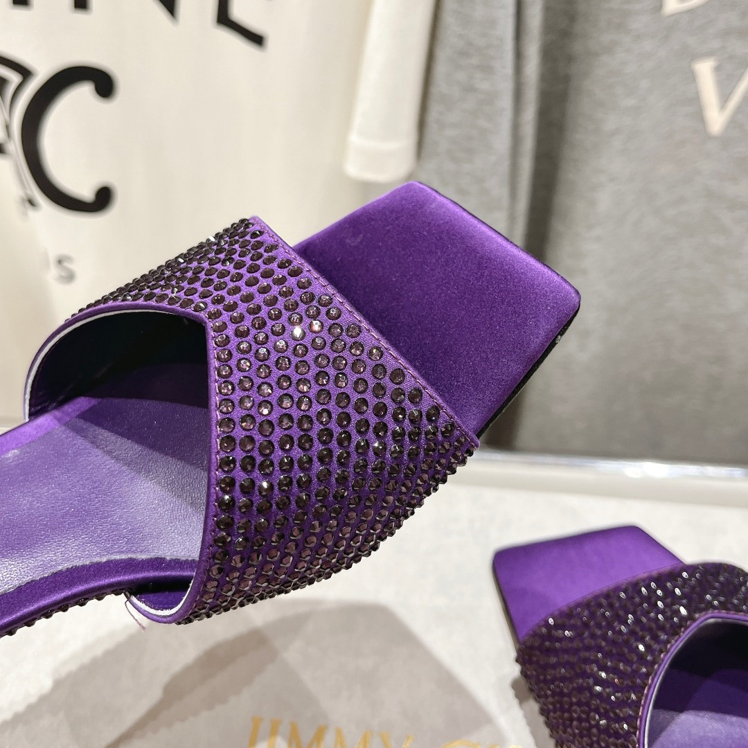 高仿JimmyChoo*SKYE75S方頭一字拖鞋水鑽紫7CM免檢版