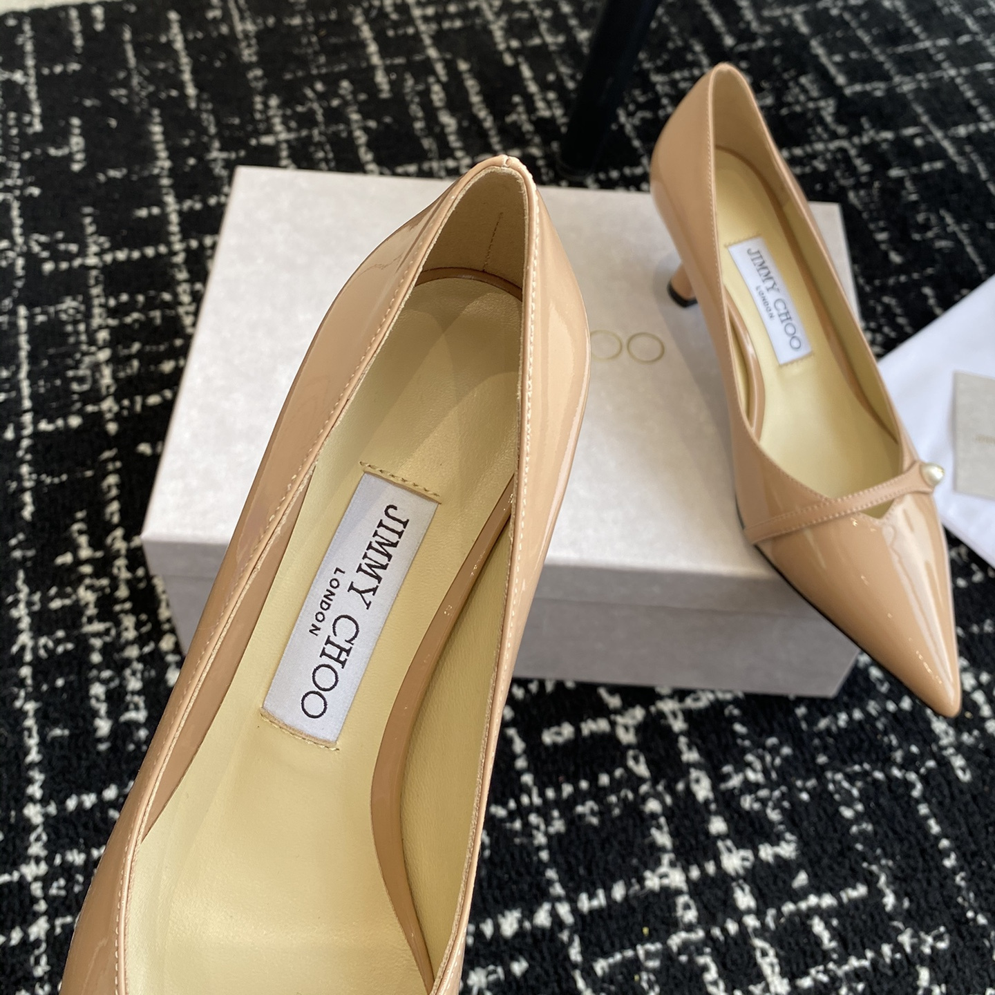 高仿JimmyChoo*ROSALI7水晶漆皮高踭鞋裸色6.5CM免檢版
