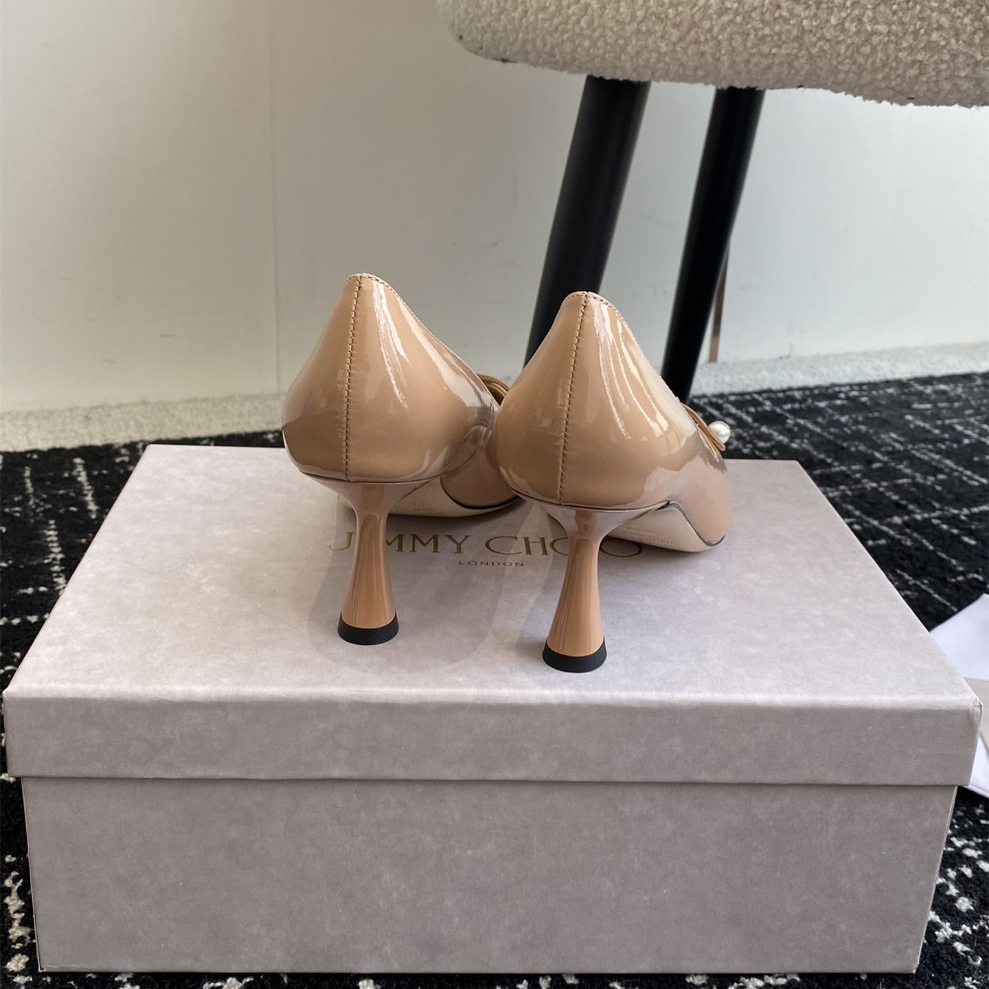 高仿JimmyChoo*ROSALI7水晶漆皮高踭鞋裸色6.5CM免檢版