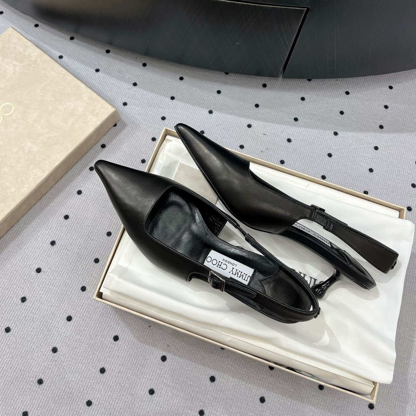 高仿JimmyChoo*AMEL52N尖頭塔扣高踭鞋黑色4.5CM免檢版
