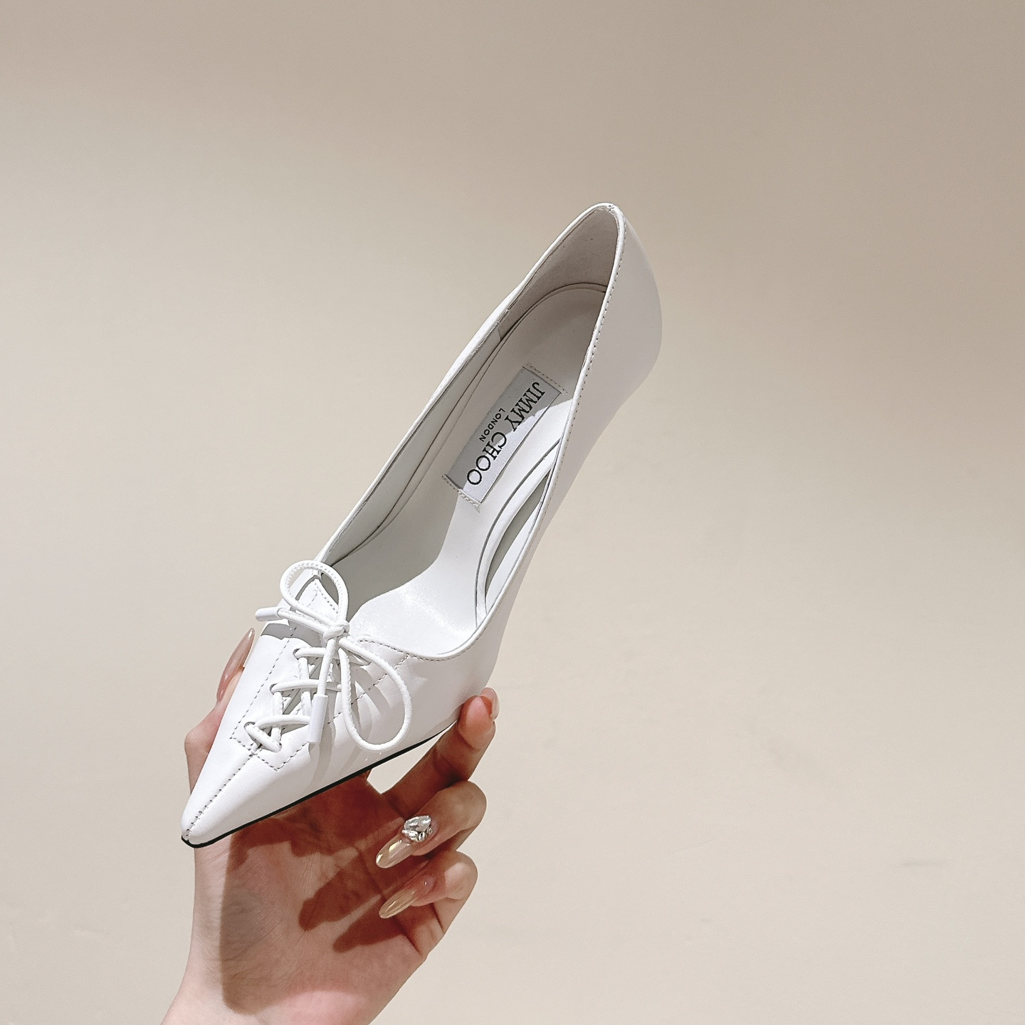 高仿JimmyChoo*SCARLE2尖頭蝴蝶結高踭鞋白色9CM免檢版