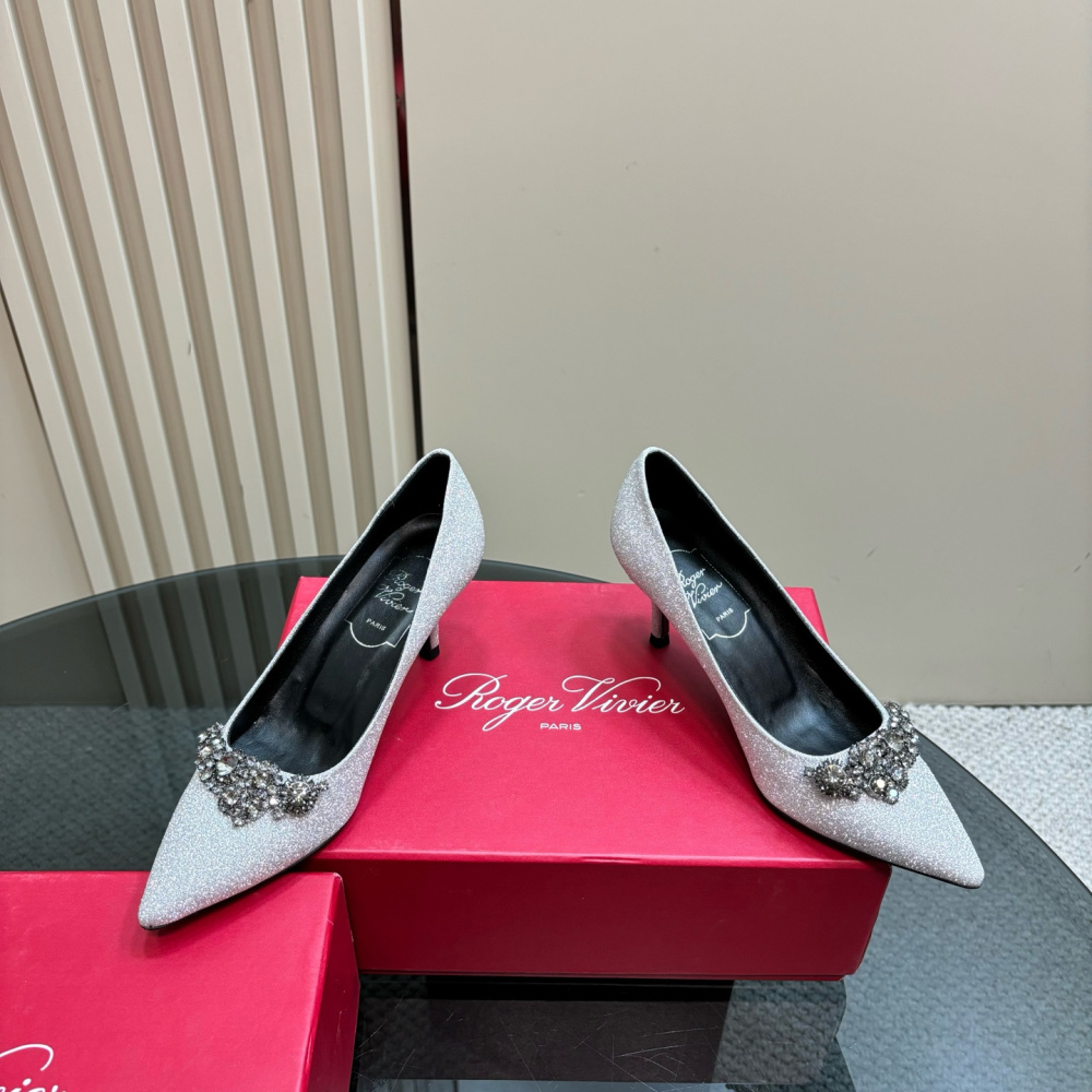 高仿RogerVivier*RVW5021水鑽尖頭高踭鞋灰色8.5CM免檢版