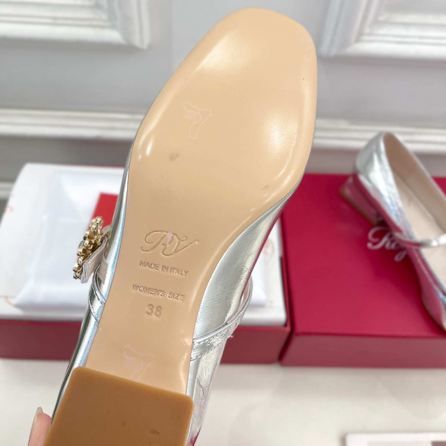 高仿RogerVivier*RVW5405瑪麗珍鞋銀色3CM免檢版