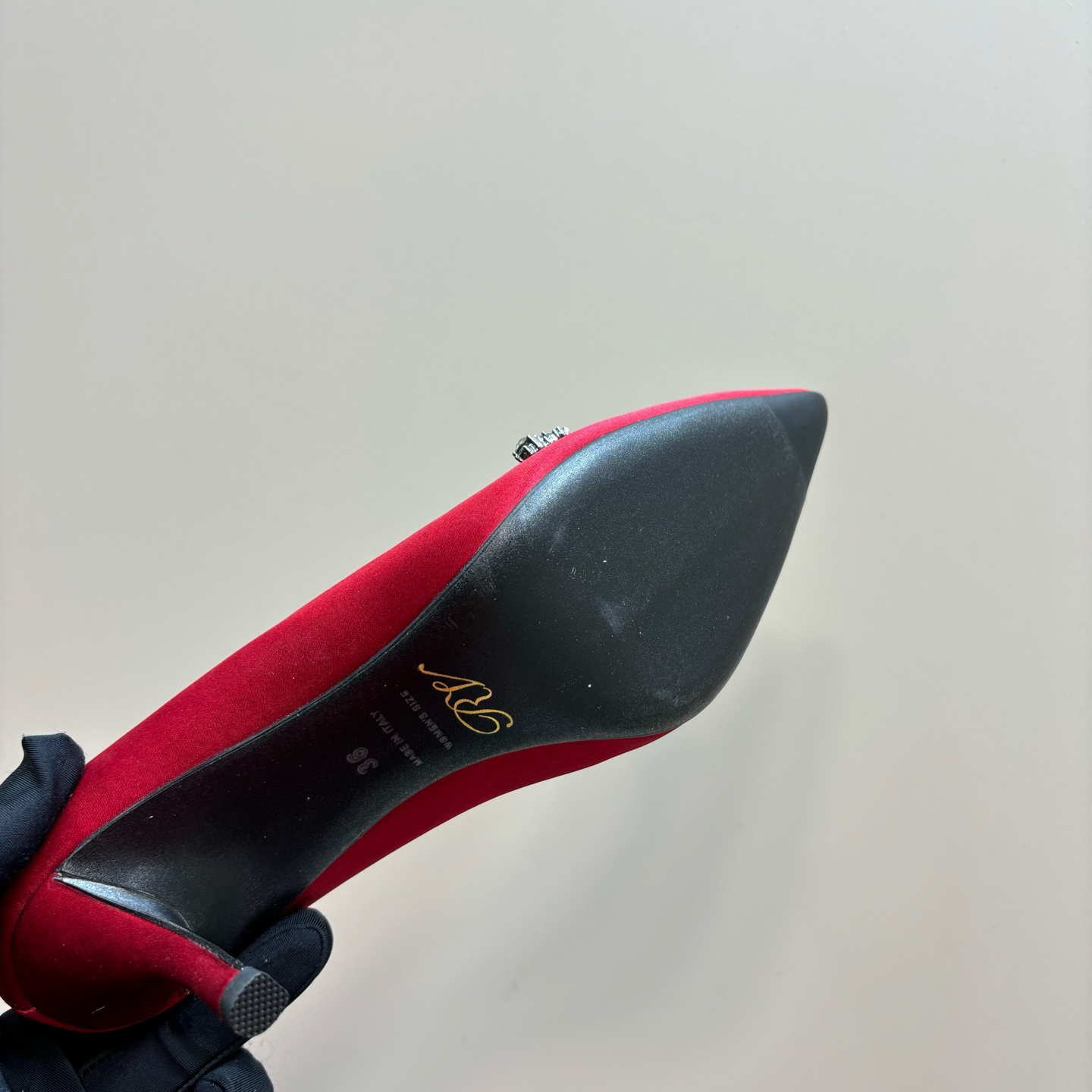 高仿RogerVivier*RVW5025水鑽尖頭高踭鞋紅色8.5CM免檢版