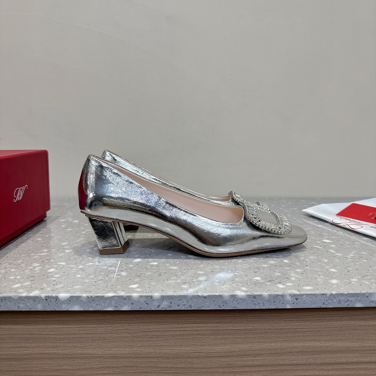 高仿RogerVivier*RVW0060方頭中踭鞋銀色4.5CM免檢版