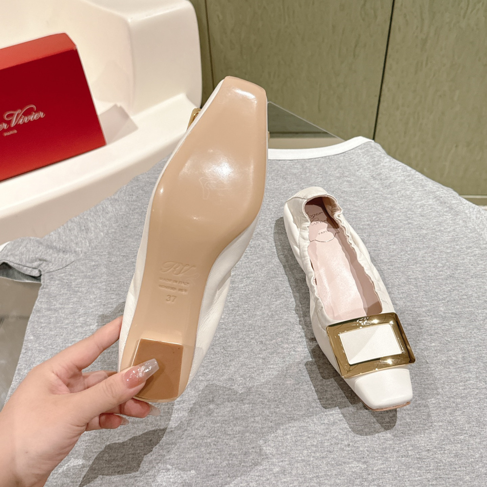 高仿RogerVivier*RVW7594方頭懶人平底鞋白色免檢版