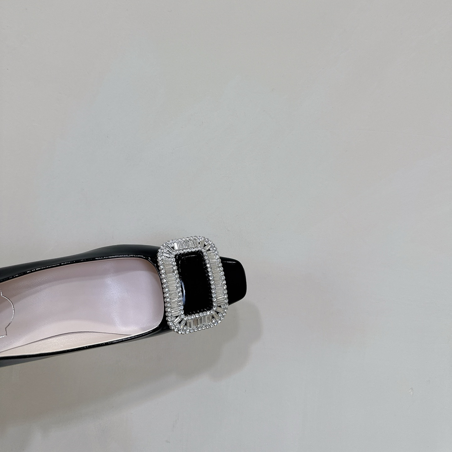 高仿RogerVivier*RVW0061方頭中踭鞋黑色4.5CM免檢版