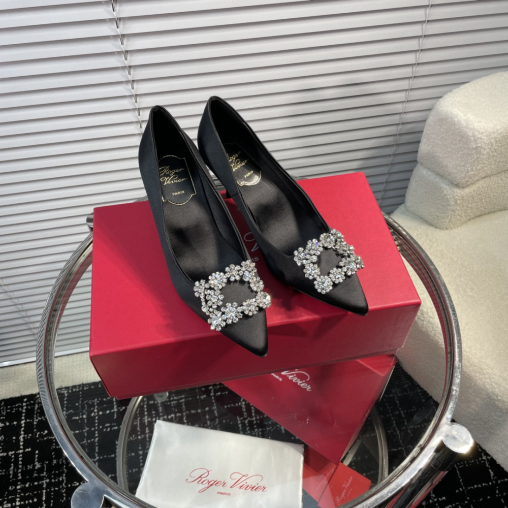 高仿RogerVivier*RVW4141水鑽真絲高踭鞋黑色6.5CM免檢版