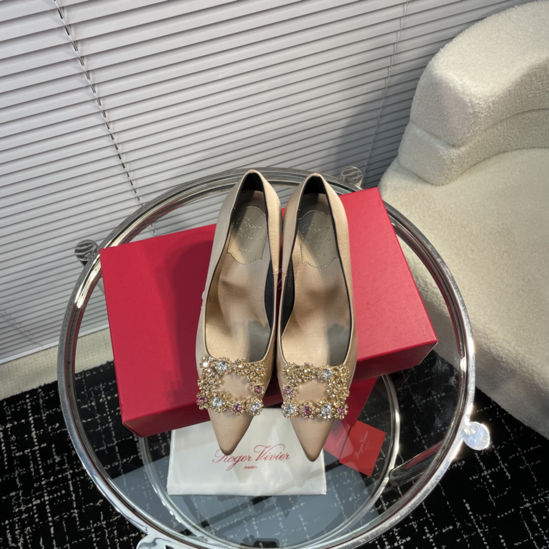 高仿RogerVivier*RVW4142水鑽真絲高踭鞋銅色6.5CM免檢版
