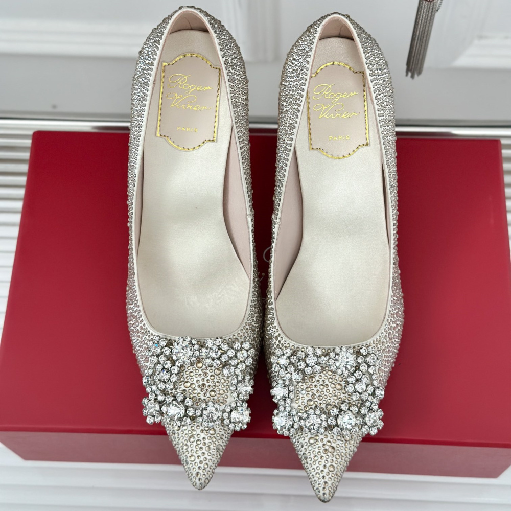 高仿RogerVivier*RVW4194雪花水鑽高踭鞋米白8.5CM免檢版