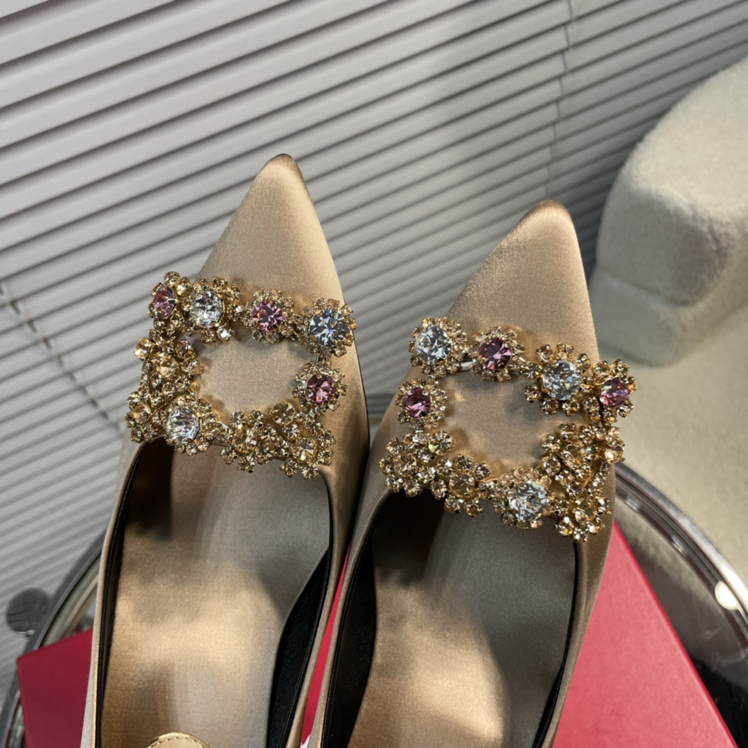 高仿RogerVivier*RVW4142水鑽真絲高踭鞋銅色6.5CM免檢版