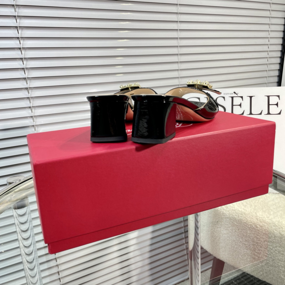 高仿RogerVivier*RVW5364鑽扣一字拖鞋漆皮黑色4.5CM免檢版