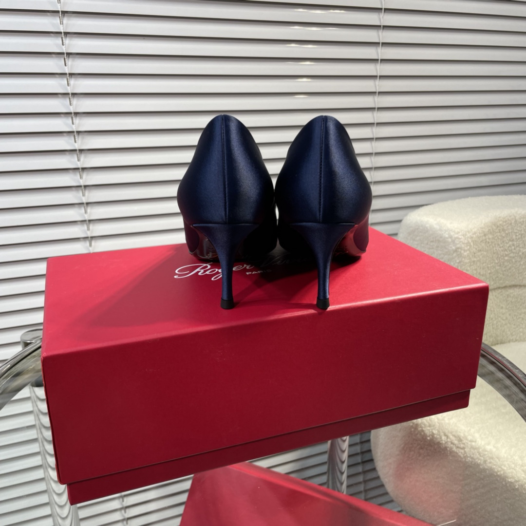 高仿RogerVivier*RVW4145水鑽真絲高踭鞋藍色6.5CM免檢版