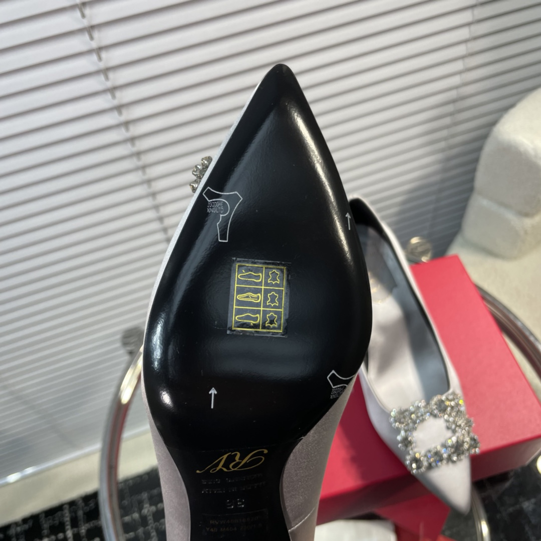 高仿RogerVivier*RVW4144水鑽真絲高踭鞋銀色6.5CM免檢版