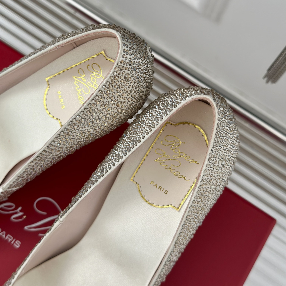 高仿RogerVivier*RVW4194雪花水鑽高踭鞋米白8.5CM免檢版