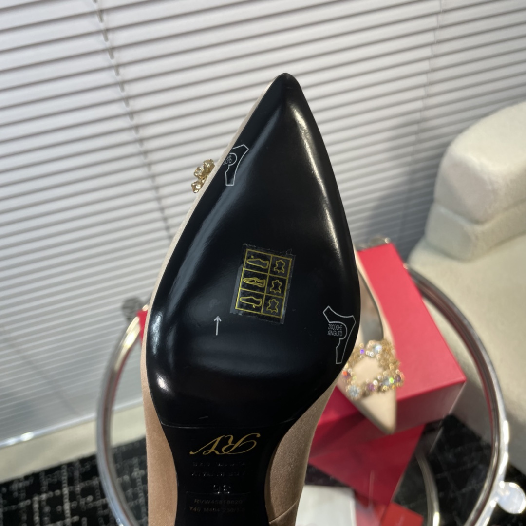 高仿RogerVivier*RVW4142水鑽真絲高踭鞋銅色6.5CM免檢版