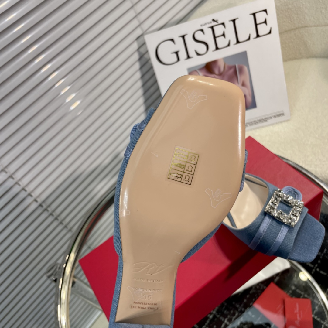 高仿RogerVivier*RVW5363鑽扣一字拖鞋牛仔布4.5CM免檢版