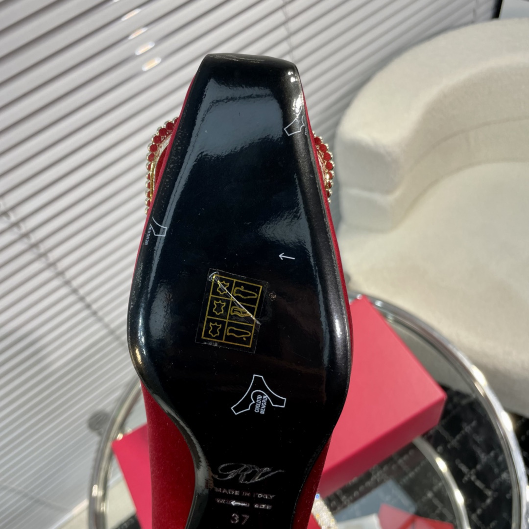 高仿RogerVivier*RVW0163飾扣真絲單鞋紅色4.5CM免檢版
