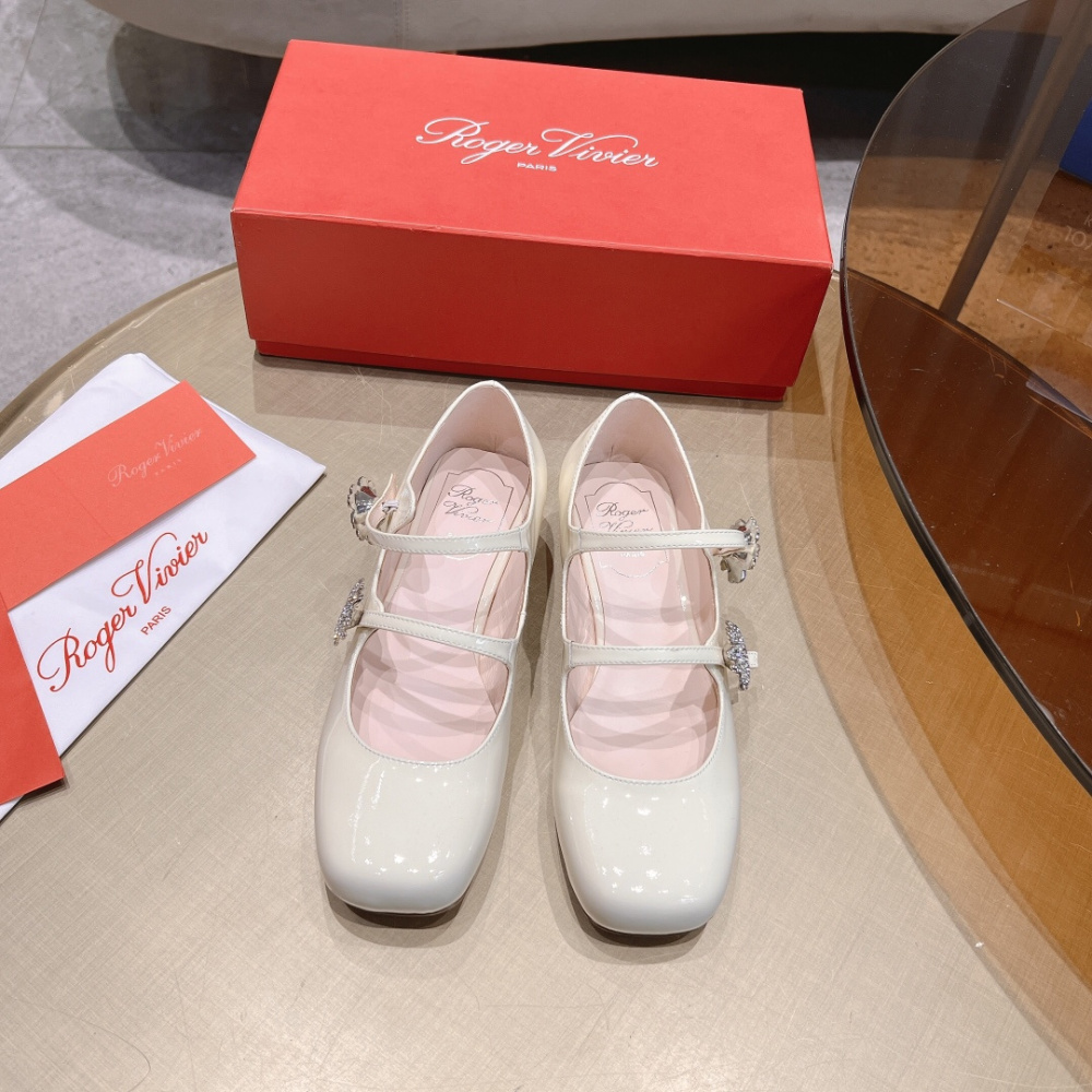 高仿RogerVivier*RVW5103漆皮瑪麗珍鞋白色3CM免檢版