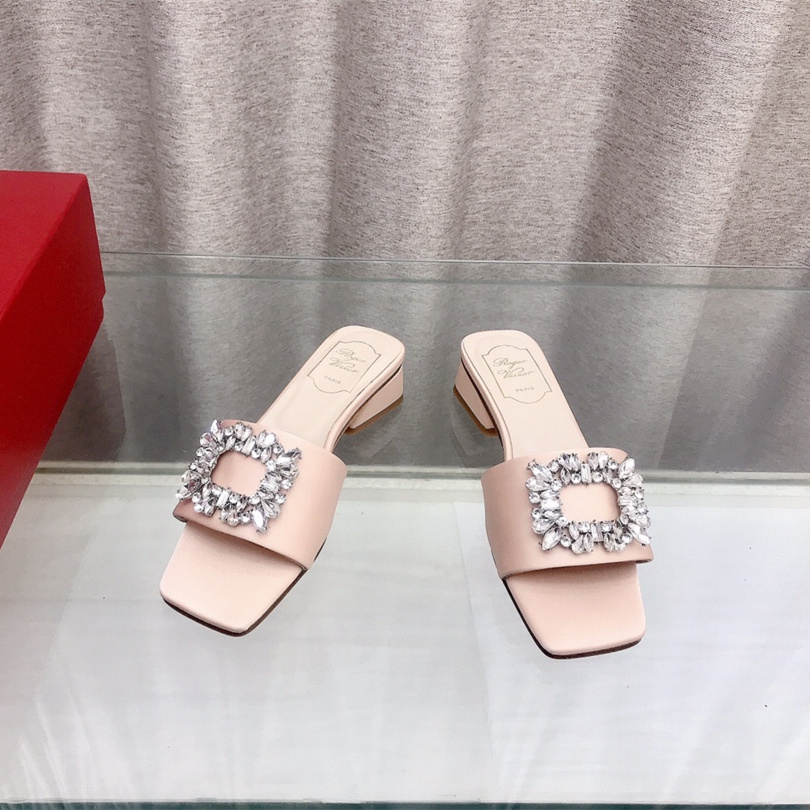 高仿RogerVivier*RVW5545鑽扣絲緞拖鞋粉色3CM免檢版