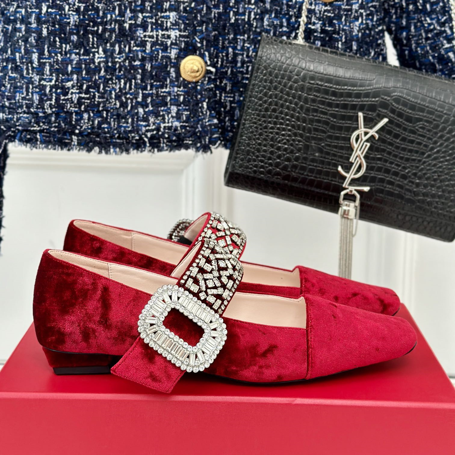高仿RogerVivier*RVW0076絨面瑪麗珍鞋紅色1.5CM免檢版
