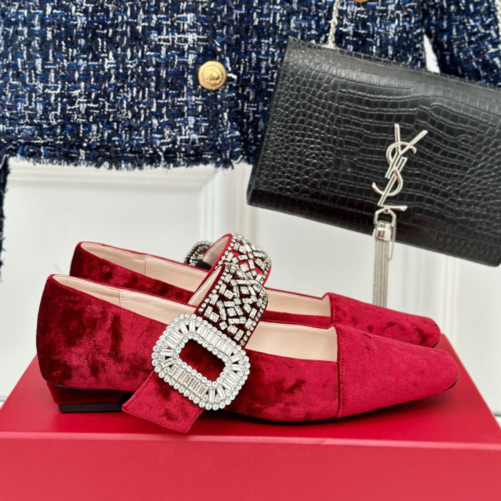 高仿RogerVivier*RVW0076絨面瑪麗珍鞋紅色1.5CM免檢版