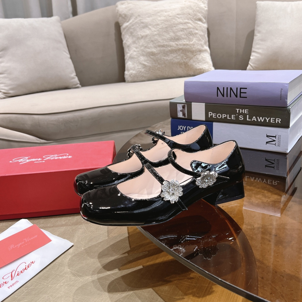高仿RogerVivier*RVW5003漆皮瑪麗珍鞋黑色3CM免檢版