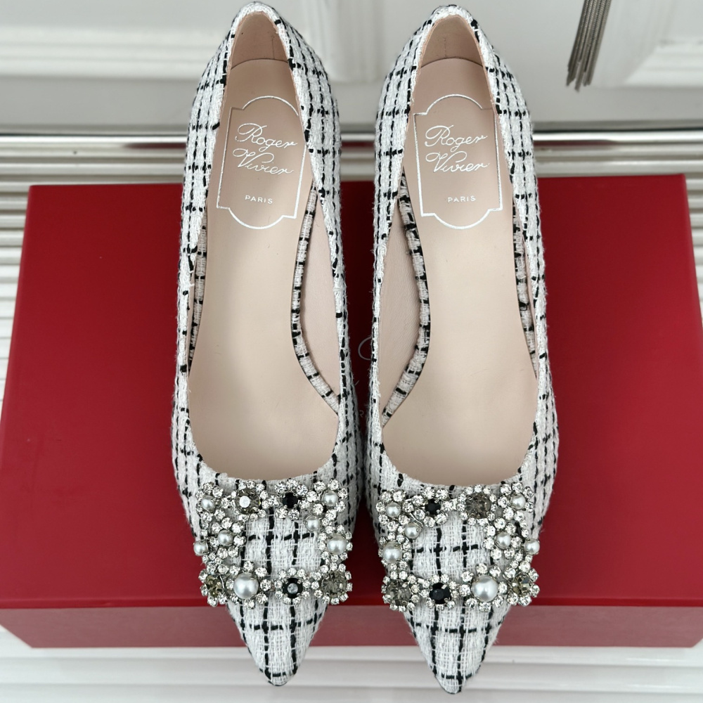 高仿RogerVivier*RVW4044尖頭水鑽針織帆布白色6.5CM免檢版