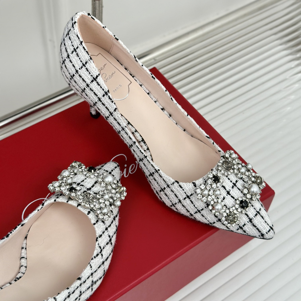 高仿RogerVivier*RVW4044尖頭水鑽針織帆布白色6.5CM免檢版
