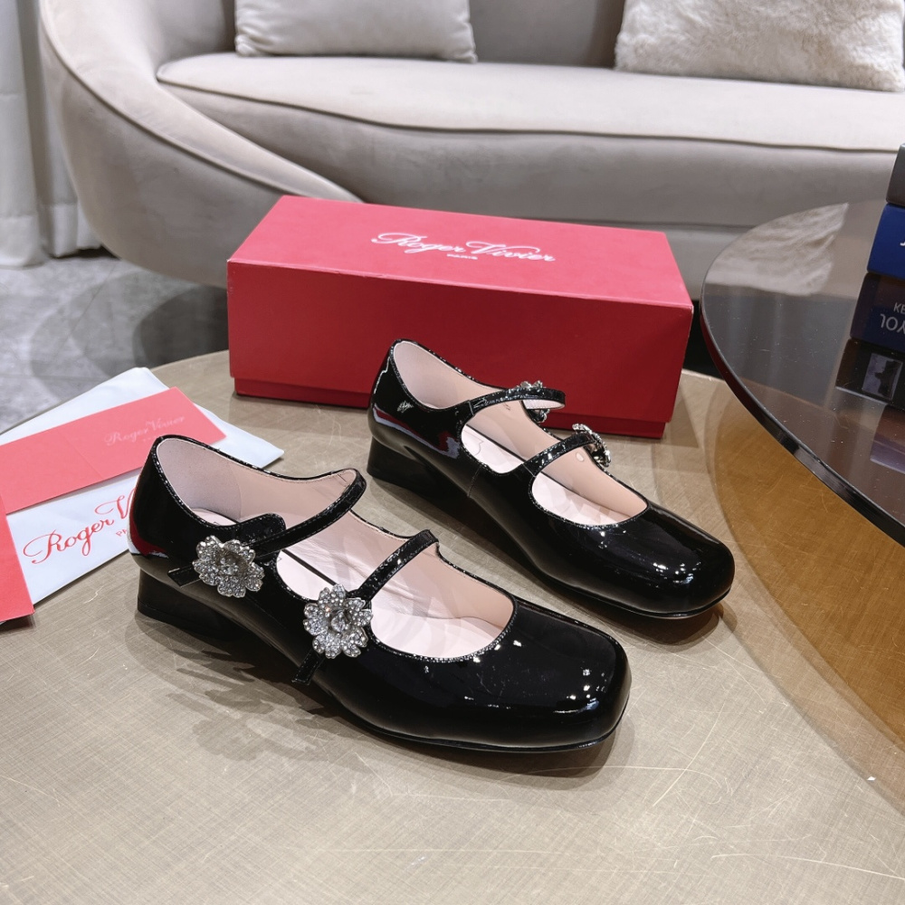 高仿RogerVivier*RVW5003漆皮瑪麗珍鞋黑色3CM免檢版