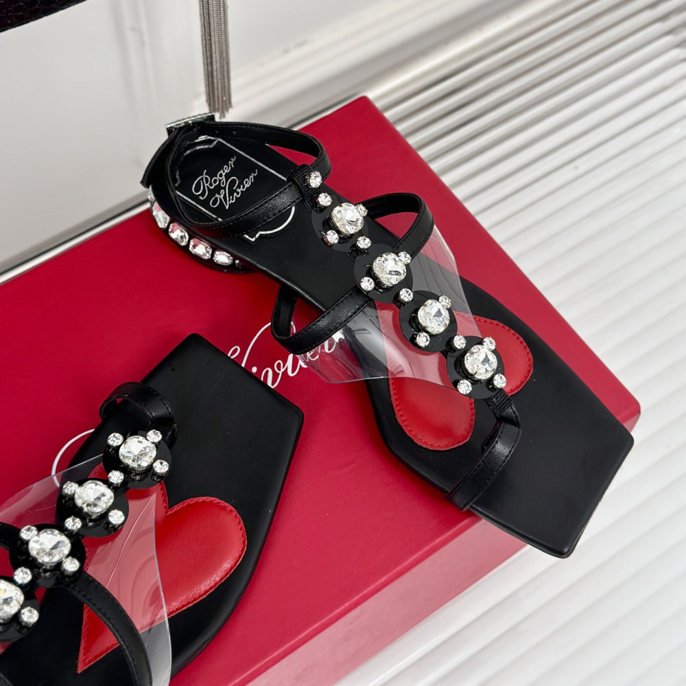 高仿RogerVivier*RVW7284愛心水晶涼鞋黑色1.5CM免檢版