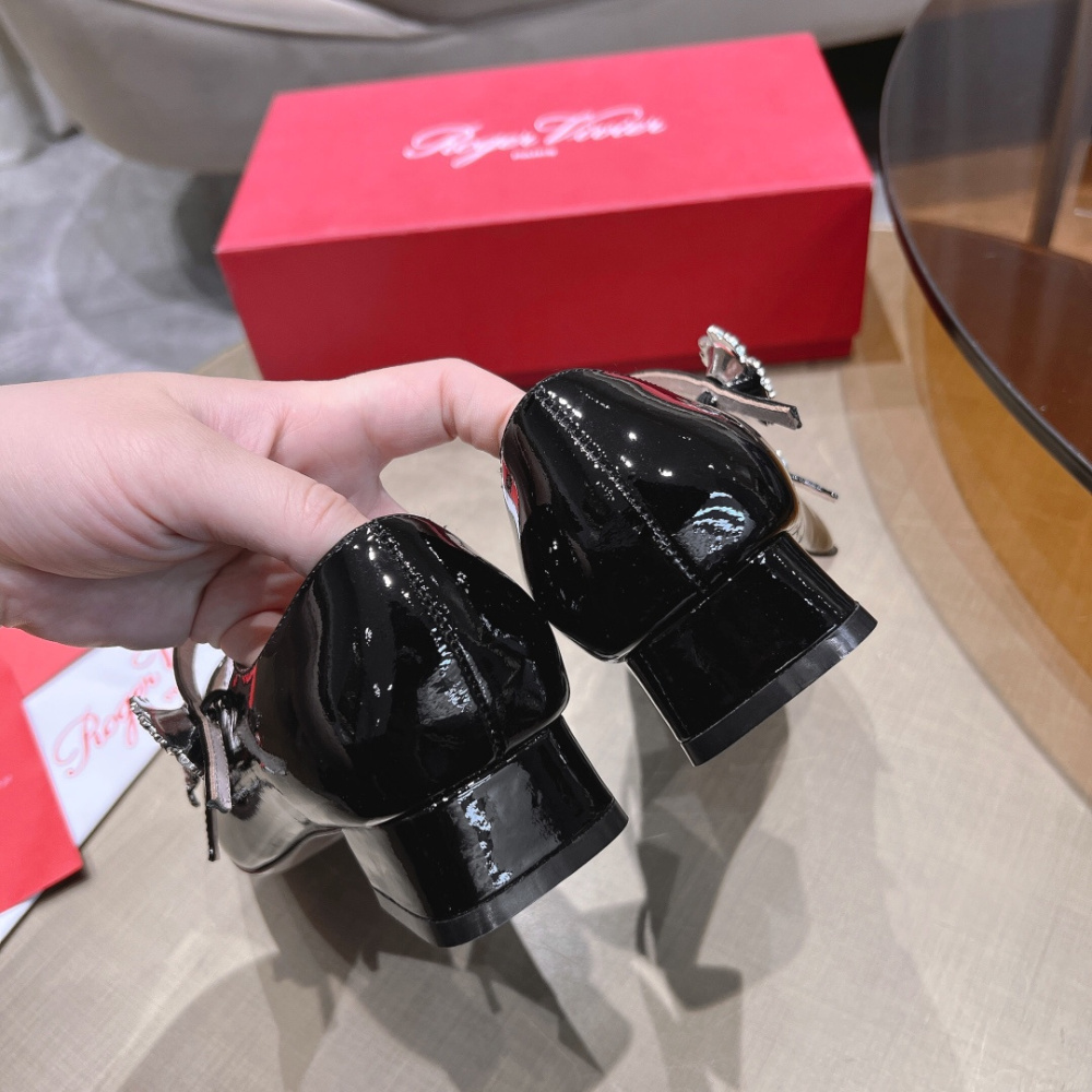 高仿RogerVivier*RVW5003漆皮瑪麗珍鞋黑色3CM免檢版