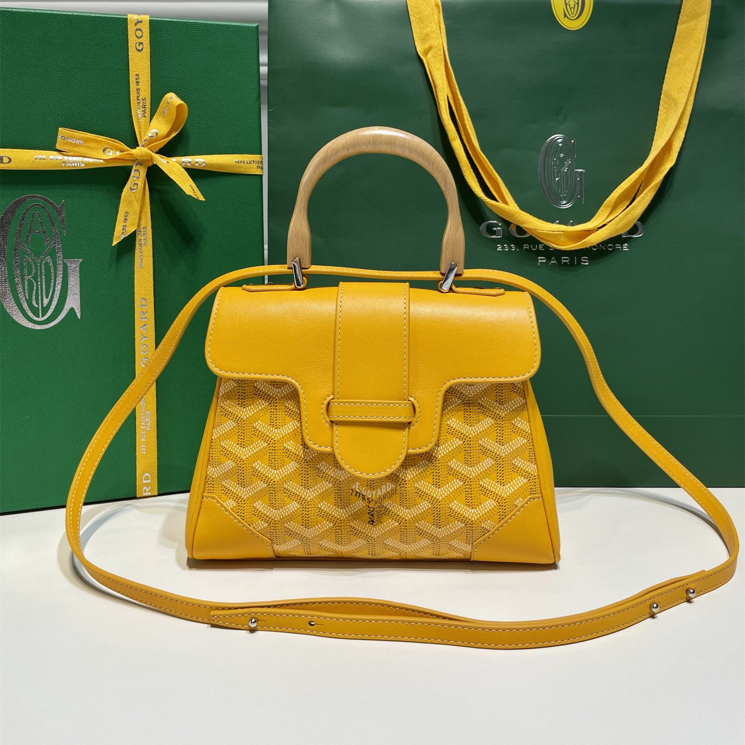 高仿Goyard*SAIGONW櫸木手柄單肩包黃色免檢版