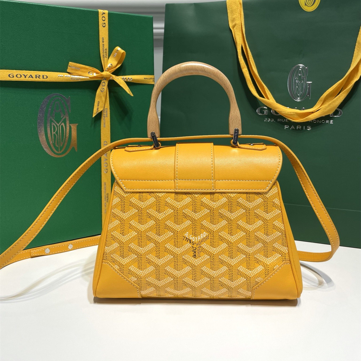 高仿Goyard*SAIGONW櫸木手柄單肩包黃色免檢版