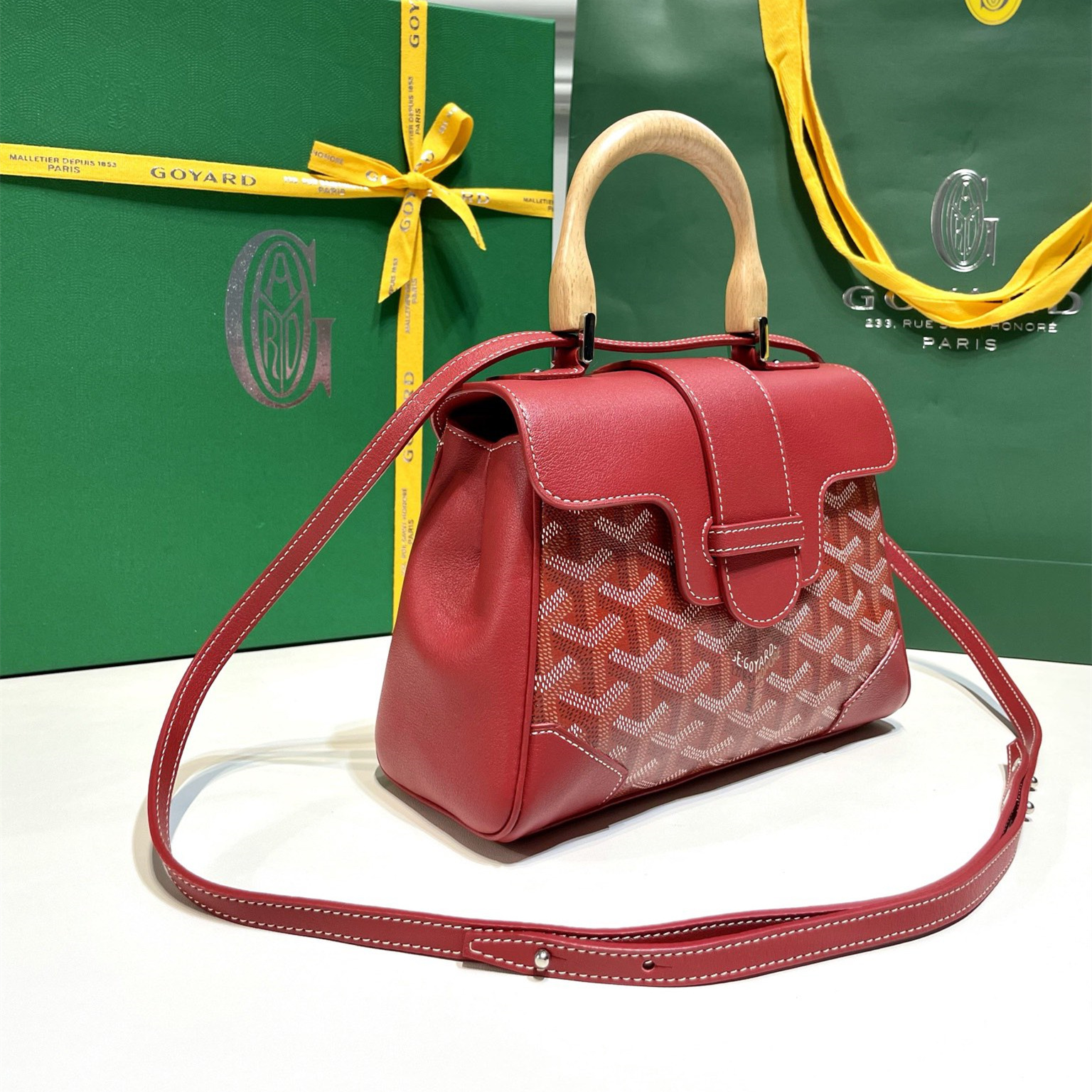 高仿Goyard*SAIGONY櫸木手柄單肩包紅色免檢版