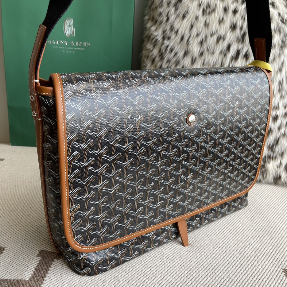 高仿Goyard*Capetien系列CAPETIE郵差包棕色中號免檢版